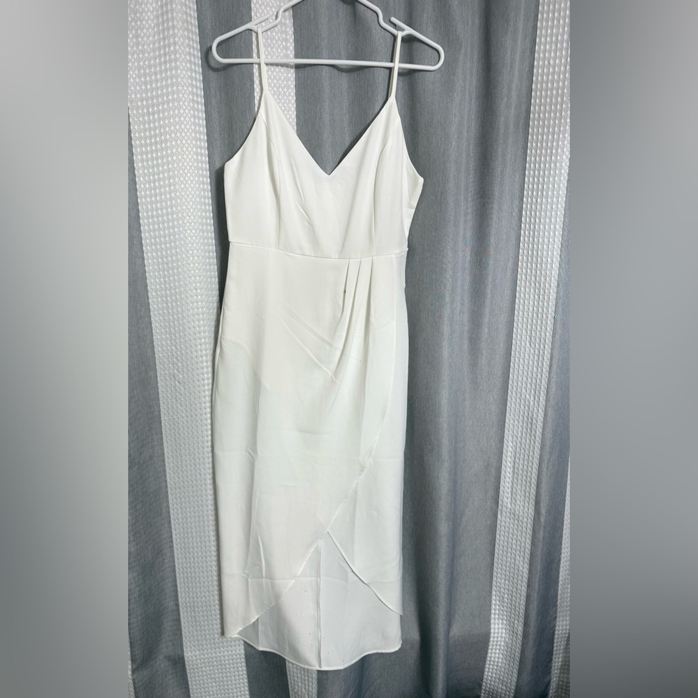 Chic White Midi Dress with Spaghetti Straps